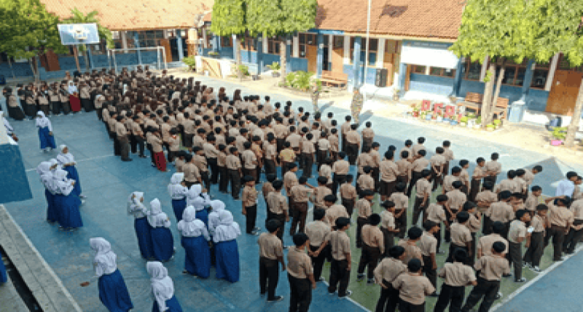 SMP PGRI Babakan Gelar Pembekalan Bela Negara dan LBB Bersama Koramil Babakan